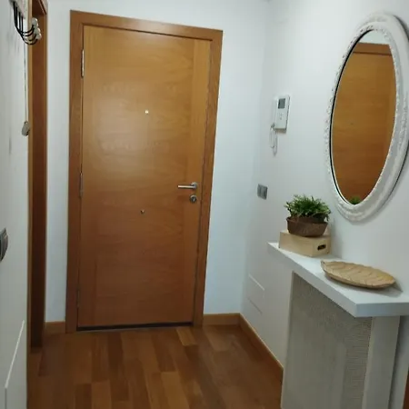 Estudio Cami, Luminoso Y A Estrenar En Apartman Pontevedra
